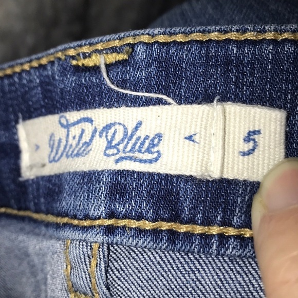 Sadie Robertson Wild Blue Jeans 5 & 7 - Picture 8 of 8